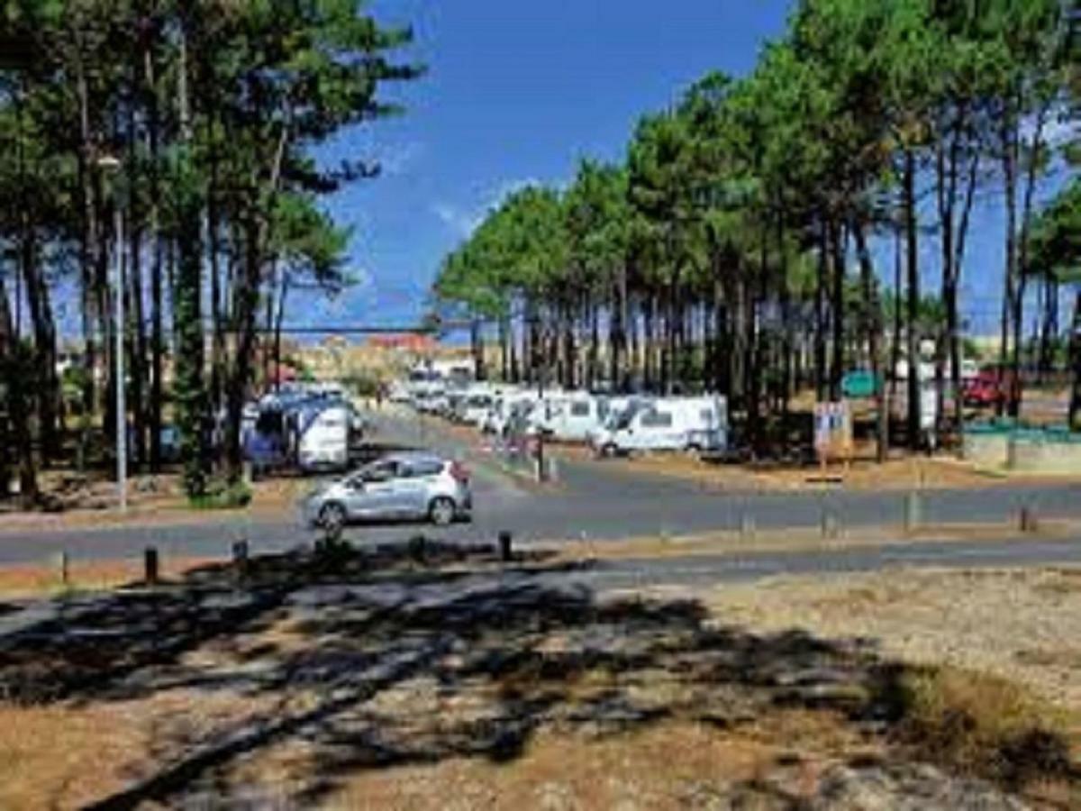Mobilhome Saint Julien En Born ภายนอก รูปภาพ